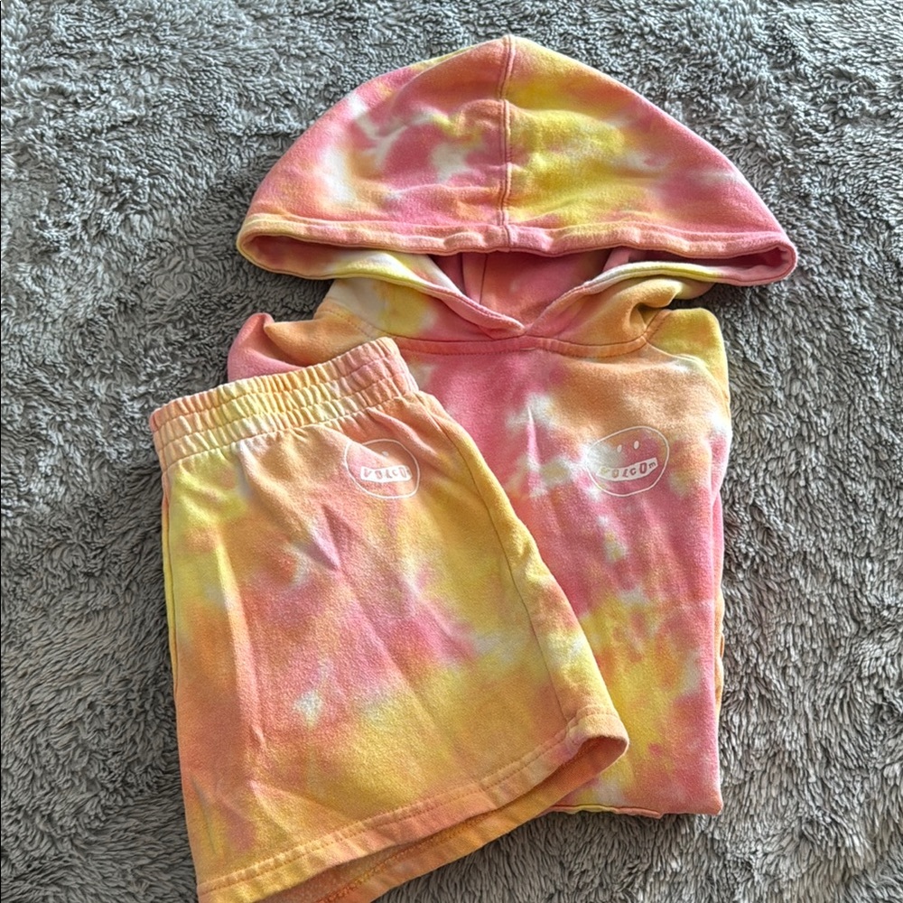 Volcom Tie-Dye Set